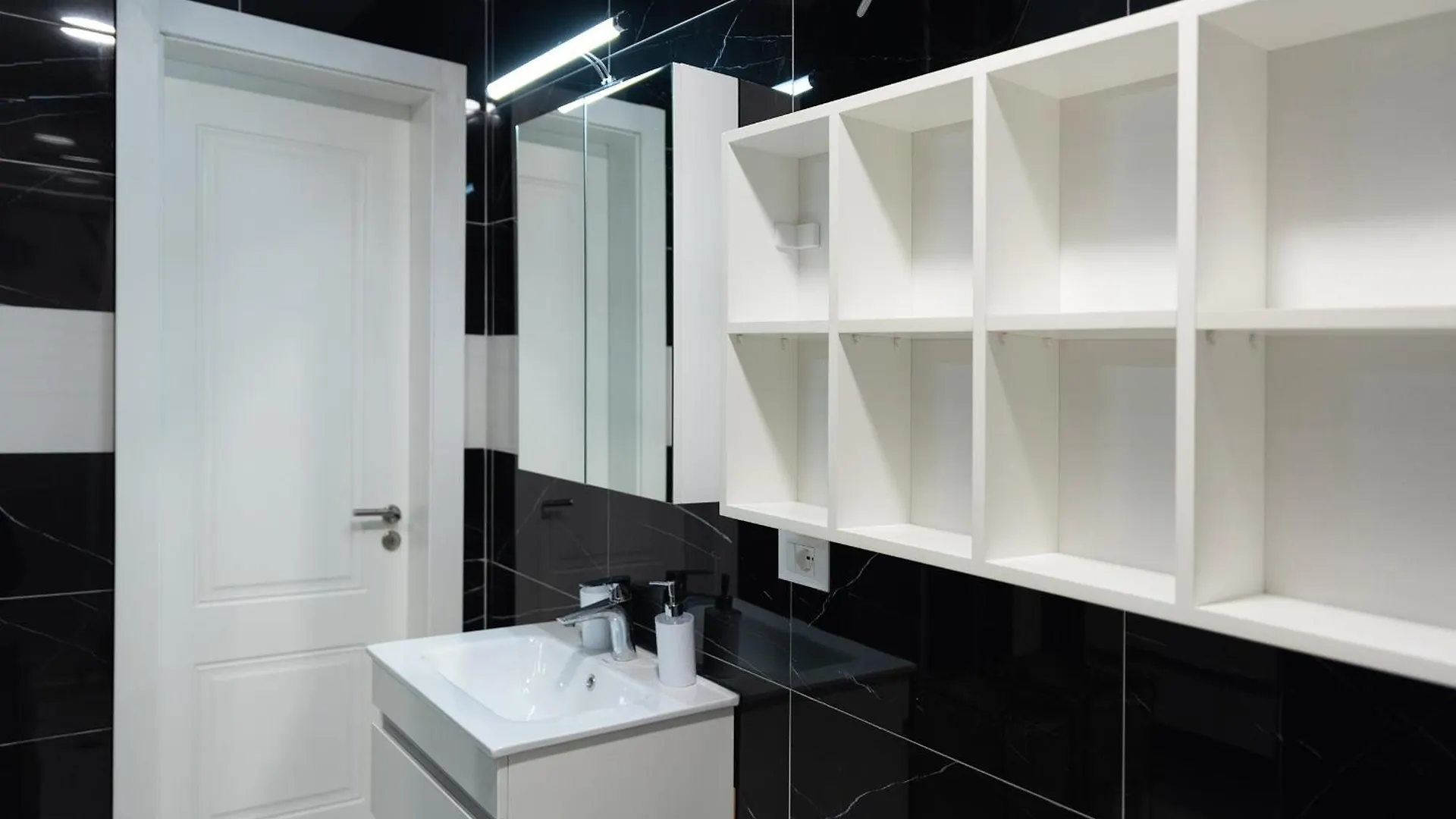 Belleview Apartment 8 Tirana 0*,  Albanie